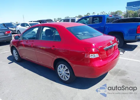 2010 Toyota Yaris z USA, uszkodzony, nr VIN JTDBT4K34A1371883